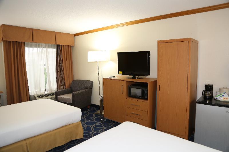 Comfort Inn & Suites Houston I-10 West Energy Corridor Zewnętrze zdjęcie