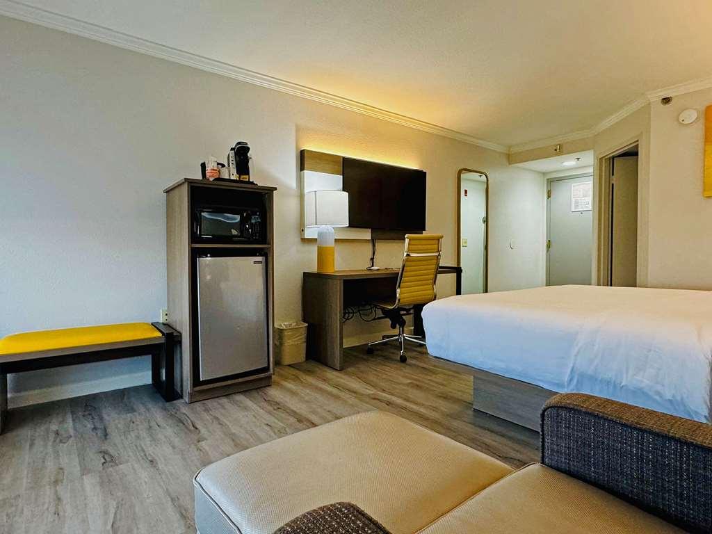 Comfort Inn & Suites Houston I-10 West Energy Corridor Pokój zdjęcie